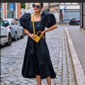 Zara voluminous black taffeta dress